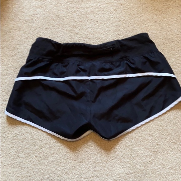 PINK black running shorts - Picture 3 of 3